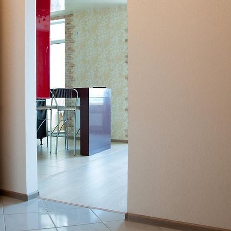 Apartment On Bogatyrskaya 6A Kiev Ngoại thất bức ảnh