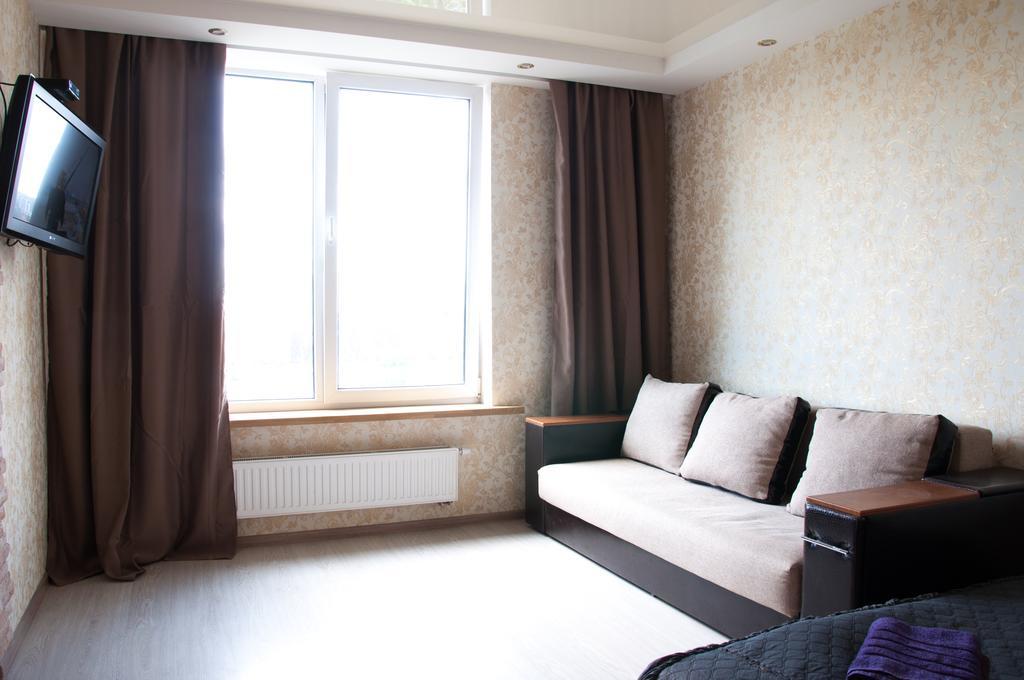 Apartment On Bogatyrskaya 6A Kiev Ngoại thất bức ảnh