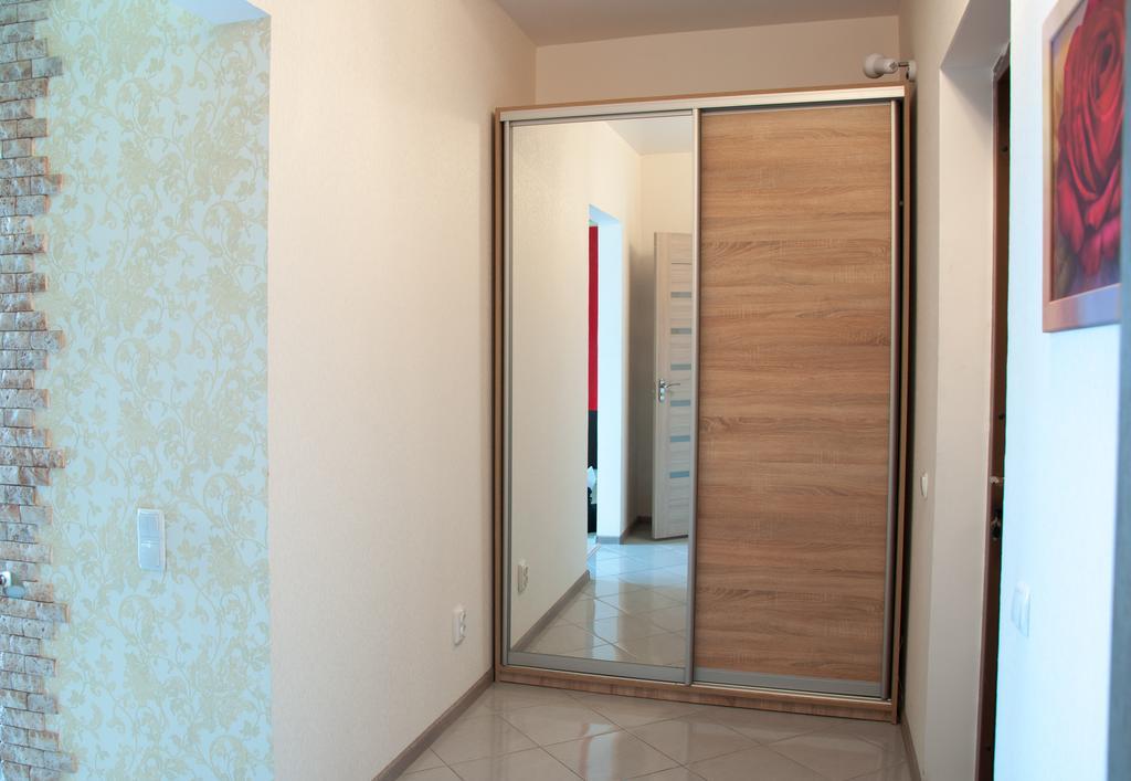 Apartment On Bogatyrskaya 6A Kiev Ngoại thất bức ảnh