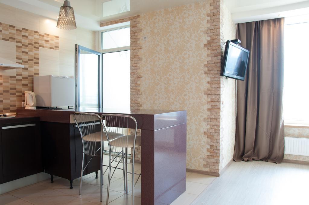 Apartment On Bogatyrskaya 6A Kiev Ngoại thất bức ảnh