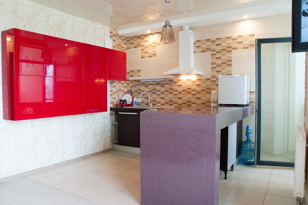 Apartment On Bogatyrskaya 6A Kiev Ngoại thất bức ảnh